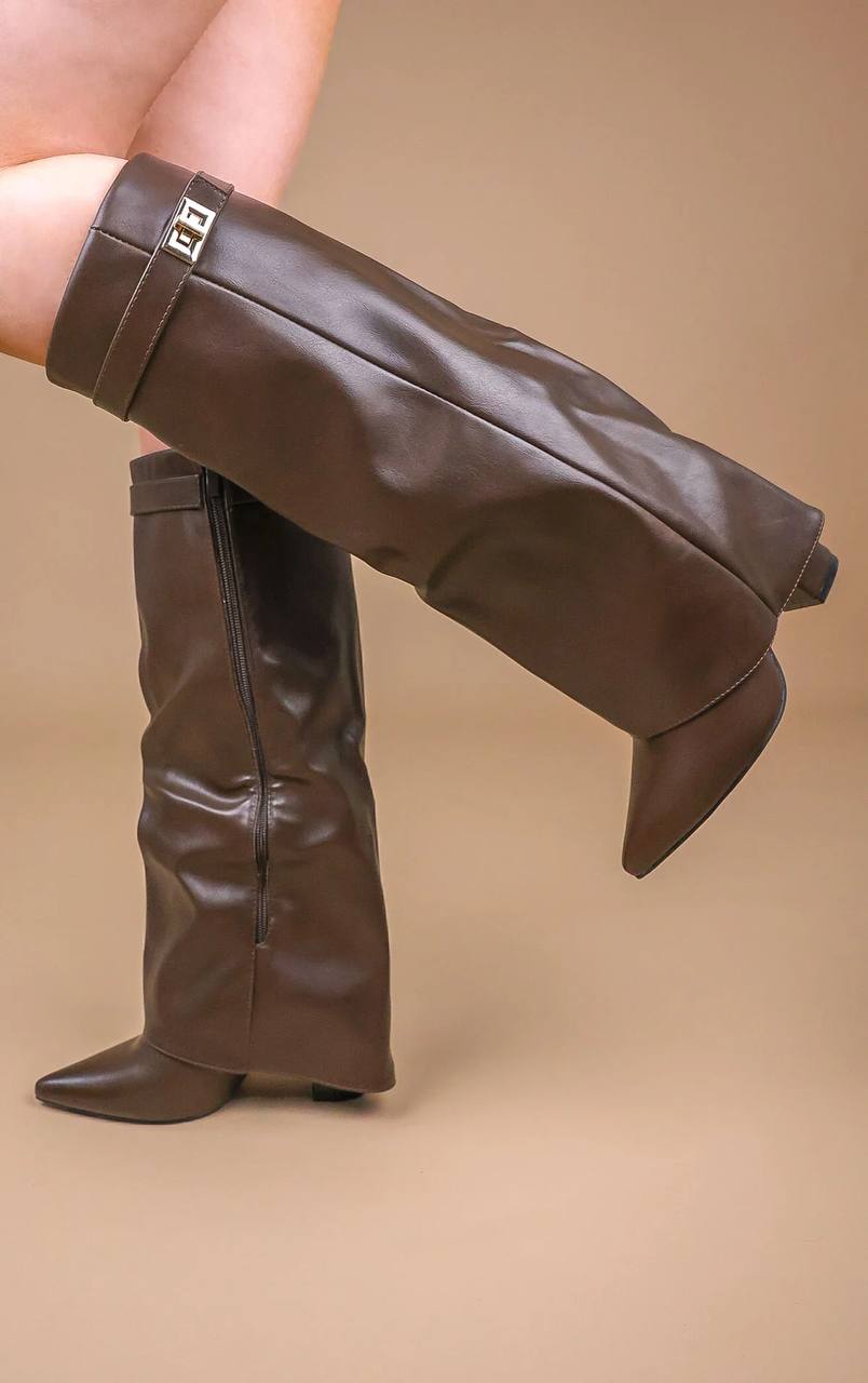 SHARK BOOTS