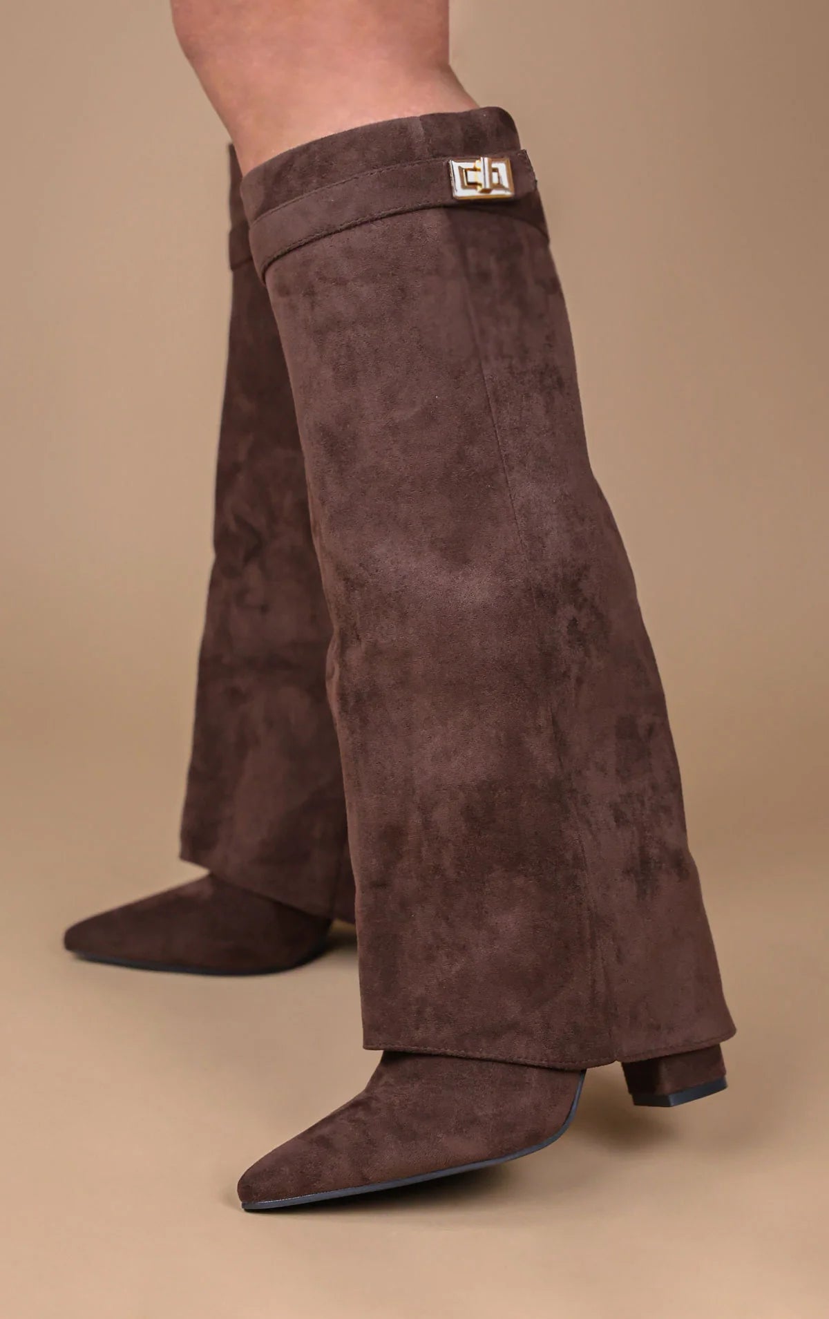 SHARK BOOTS