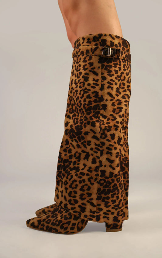 SHARK BOOTS